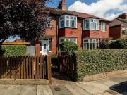 4 bedroom semi detached house for sale in Beatty Avenue,...