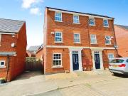 4 bedroom semi detached house for sale in Becks Close,...