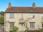 4 Bedroom Semi detached House For Sale In Bradwell Village
