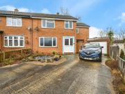 4 bedroom semi detached house for sale in Brook Drive,...