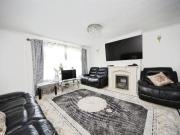 4 bedroom semi detached house for sale in Butely Road,...