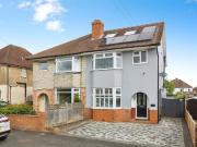 4 bedroom semi detached house for sale in Byrefield...
