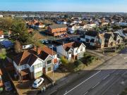 4 bedroom semi detached house for sale in Cromer Road,...