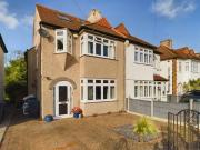 4 Bedroom Semi detached House For Sale In Croydon