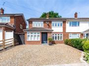 4 bedroom semi detached house for sale in Glen Hazel,...