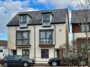 4 Bedroom Semi detached House For Sale In Glenholt,...