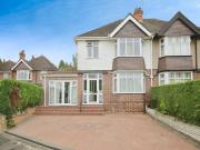 4 bedroom semi detached house for sale in Goldthorn...