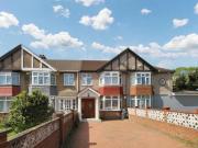 4 Bedroom Semi detached House For Sale In Hayes