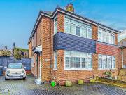 4 Bedroom Semi detached House For Sale In Hemel Hempstead