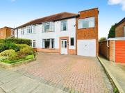 4 bedroom semi detached house for sale in Hilders Road,...