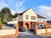 4 Bedroom Semi detached House For Sale In Hipperholme