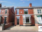 4 bedroom semi detached house for sale in Holmhirst...