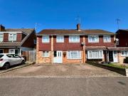 4 bedroom semi detached house for sale in Hunston Close,...