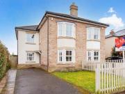 4 Bedroom Semi detached House For Sale In Maidenhead,...