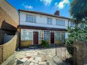 4 Bedroom Semi detached House For Sale In North Wembley