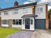 4 Bedroom Semi detached House For Sale In Offerton,...