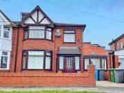 4 Bedroom Semi detached House For Sale In Oldham,...