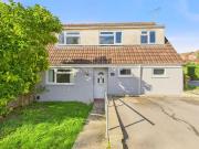 4 bedroom end of terrace house for sale in Pennine...