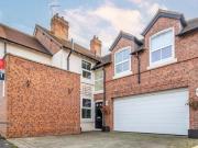 4 Bedroom Semi detached House For Sale In Quarndon, Derby