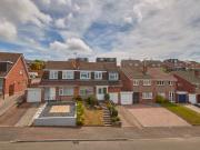 4 bedroom semi detached house for sale in Quarry Park...