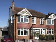 4 Bedroom Semi detached House For Sale In Raynes Park
