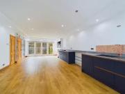 4 Bedroom Semi Detached House For Sale In South Inch...