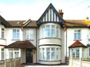 4 Bedroom Semi detached House For Sale In Southend