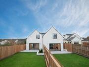4 Bedroom Semi detached House For Sale In Tonbridge, Kent