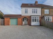 4 bedroom semi detached house for sale in Tonbridge...