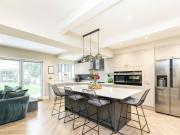 4 Bedroom Semi detached House For Sale In Wakefield,...