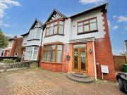 4 bedroom semi detached house for sale in Waltham Road,...
