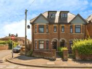 4 bedroom semi detached house for sale in Waterloo Road,...