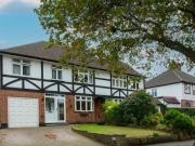 4 Bedroom Semi detached House For Sale In West Wickham 4 Bedroom Semi detached House For Sale In West Wickham