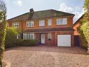 4 Bedroom Semi detached House For Sale In Woodley, Reading