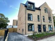 4 Bedroom Semi Detached House to Let