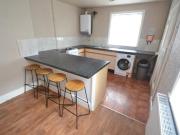 4 bedroom Semi detached house To Let