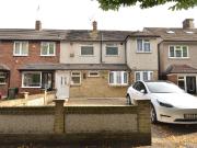 4 bedroom semi detached house to rent 4 bedroom semi detached house to rent