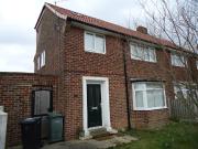 4 bedroom semi detached house to rent