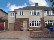 4 bedroom semi detached house to rent