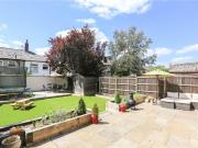 4 bedroom semi detached house to rent