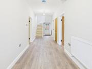 4 bedroom semi detached house to rent