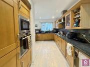 4 bedroom semi detached house to rent