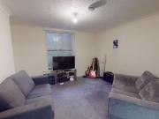 4 bedroom semi detached house to rent