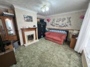 4 bedroom semi detached house to rent