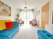 4 bedroom semi detached house to rent