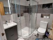 4 bedroom semi detached house to rent