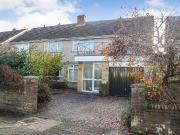 4 bedroom semi detached house to rent