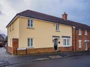 4 bedroom semi detached house to rent