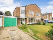 4 bedroom semi detached house to rent