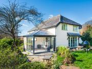 4 bedroom semi detached house to rent